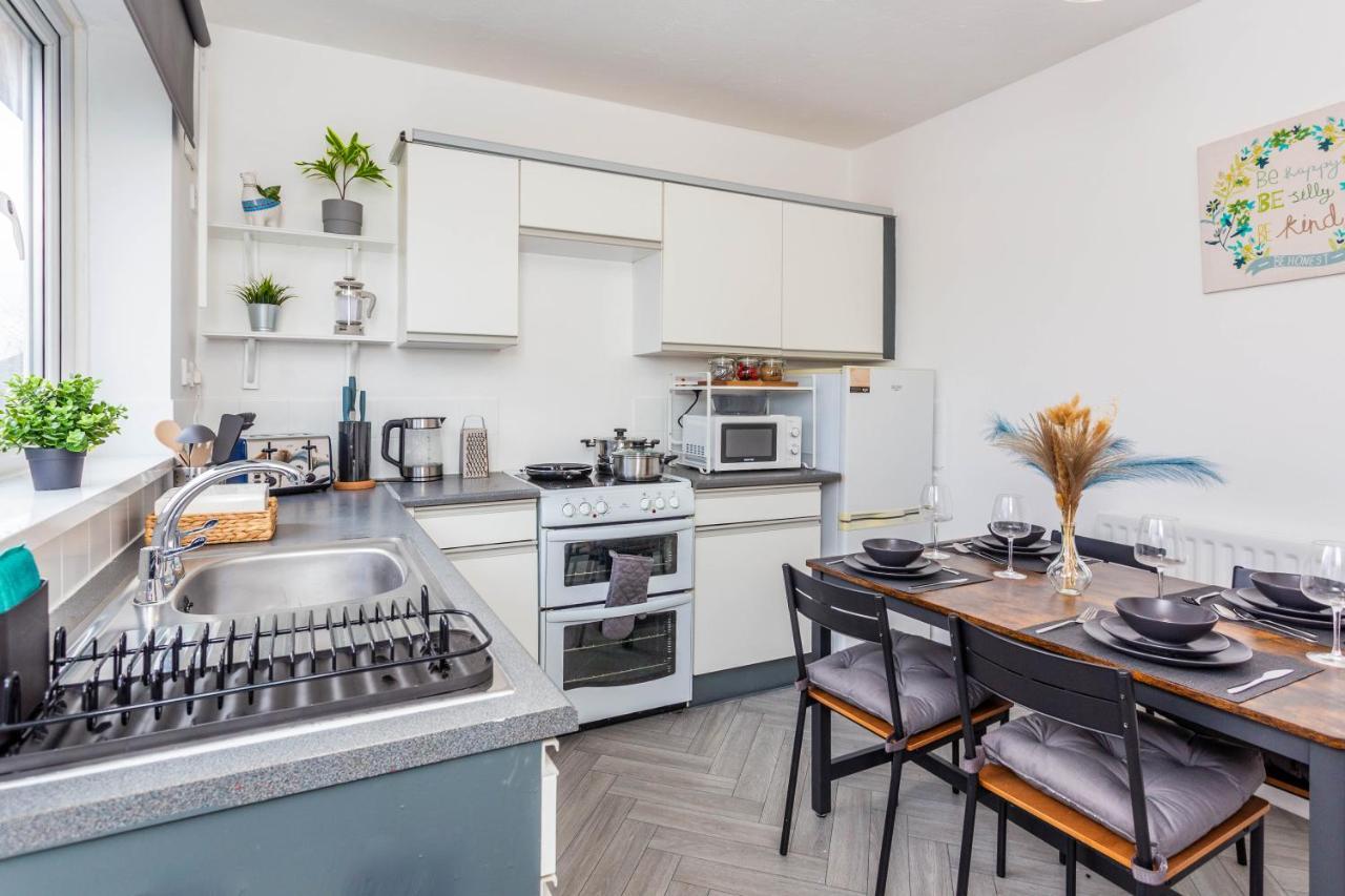 New Large 2 Bed Entire Apartment Near Newcastle Upon Tyne With Free Parking Exteriör bild